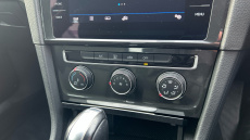 Volkswagen Golf 1.5 TSI EVO SE [Nav] 5dr DSG Petrol Hatchback